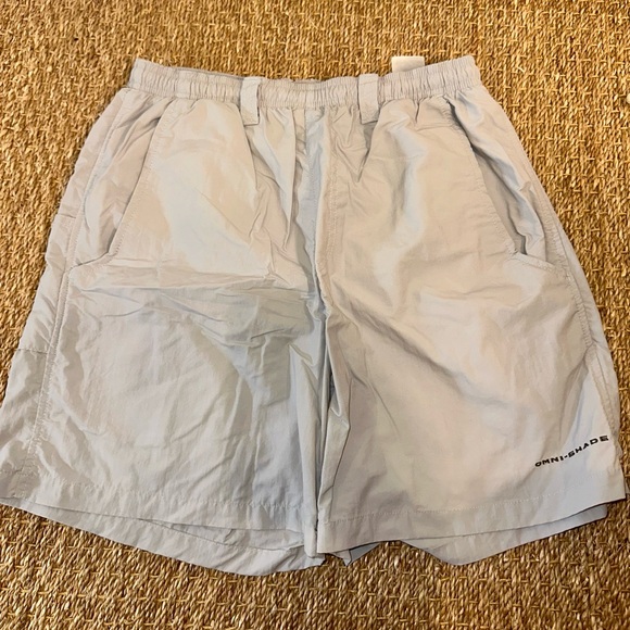 4 pairs of Columbia PFG Omnishade Shorts- all grey all size small - Picture 8 of 13